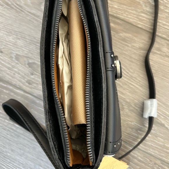 Patricia Nash Black Crossbody Bag with Embossed Leather - Picture 5 of 5